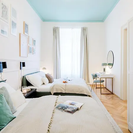 Days - With Ac In Vinohrady Appartement *