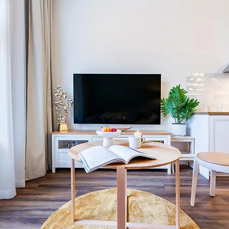 Days - With Ac In Vinohrady Apartman *