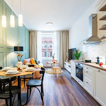 Days - With Ac In Vinohrady Apartman *